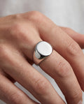 LUMEN SIGNET RING