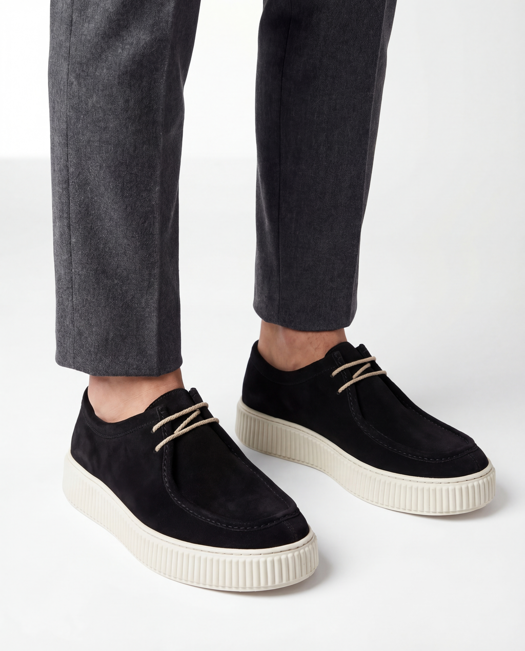 BLACK SUEDE CUPSOLE